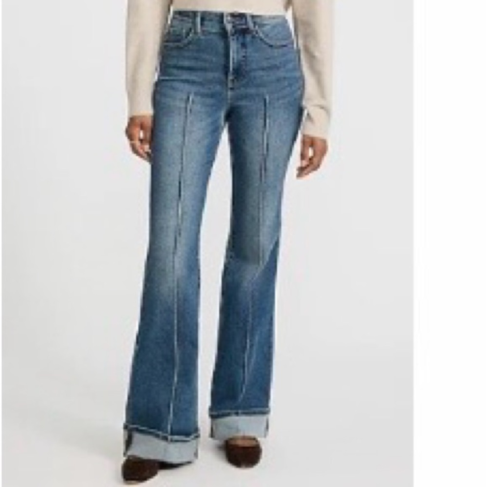 High Waisted Cuffed Hem Hyper Sculpt '70s Flare Jeans